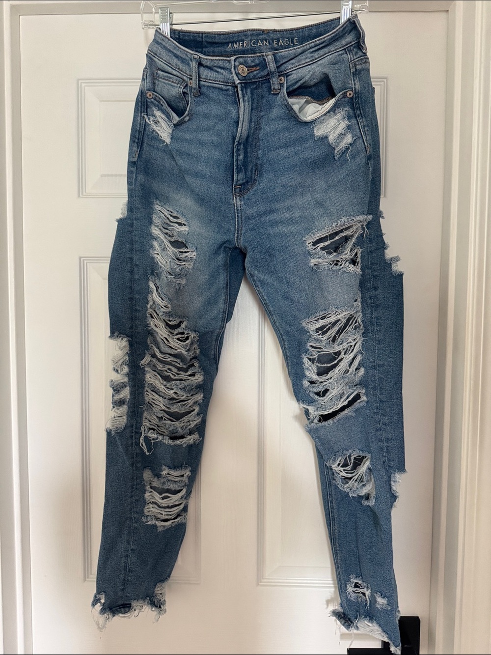 American Eagle Outfitters Distressed Ripped Boyfriend Jeans - Blue